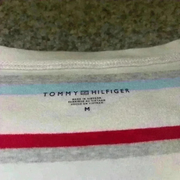Tommy Hilfiger V-neck T-Shirt - Picture 2 of 2